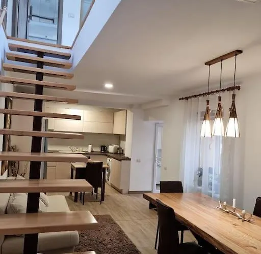 Villa Downtown Premium