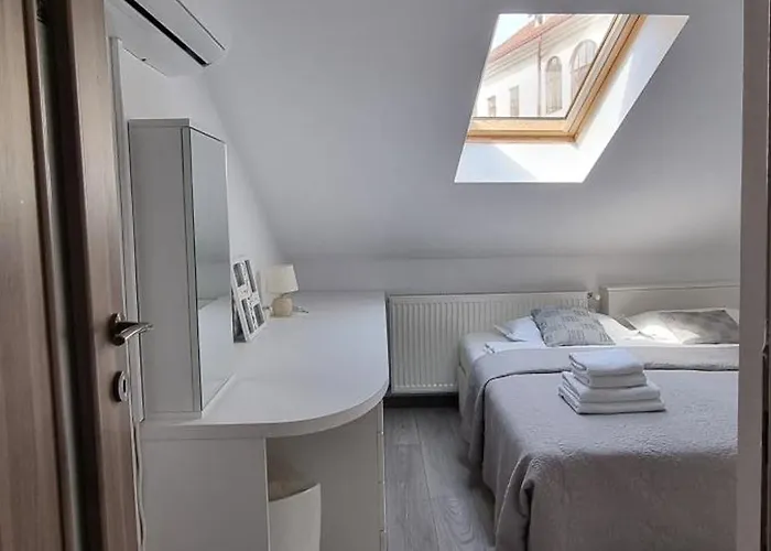 Downtown Premium Villa *